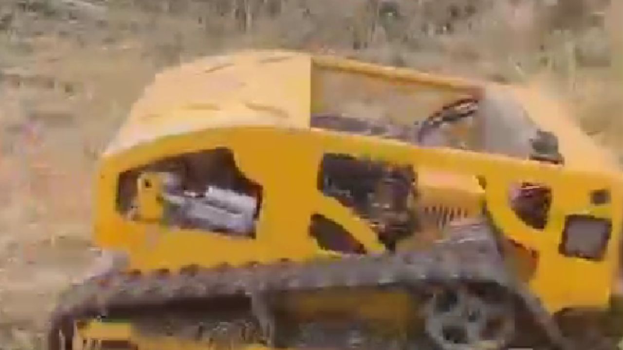 VIdeo Skid Steer Mulcher di Lapangan