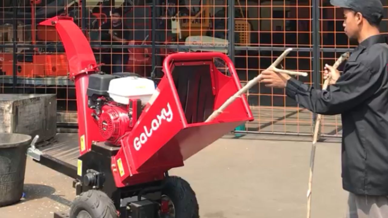 Video Kerja Wood Chipper LIght Duty